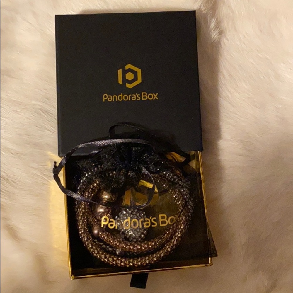 Bracelet set